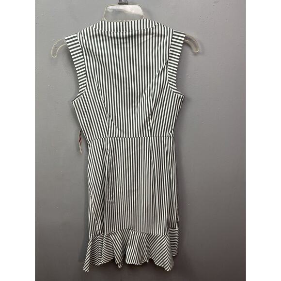Bar III Flounce Dress Womens XS Green Picnic Stripe Ruffle Fitted Sleeveless NEW - Picture 2 of 9